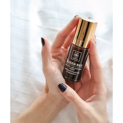 Apivita Queen Bee Stimulating And Invigorating Serum - Image 2