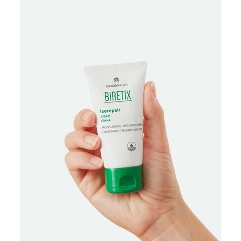 Biretix Isorepair Moisturizing Regenerating Cream - Image 2