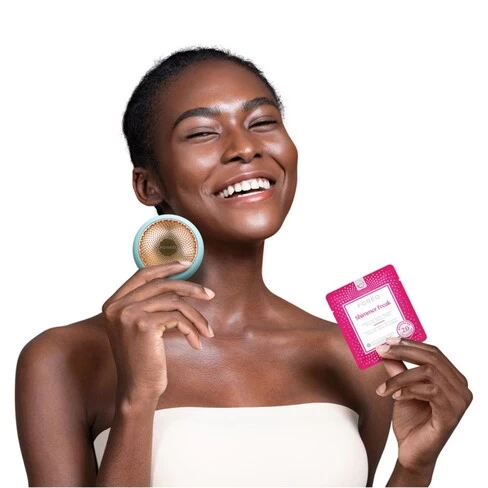 FOREO Ufo Shimmer Freak Illuminating Eye Perfector Mask - Image 2