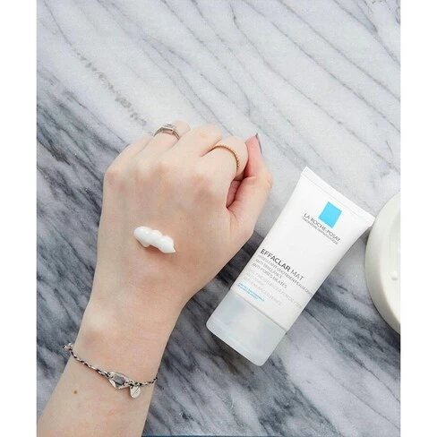 LA ROCHE-POSAY Effaclar Mat Mattifying Moisturizer For Oily Skins - Image 3