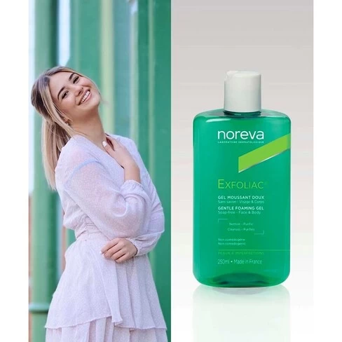 Exfoliac Gentle Foaming Gel - Image 2